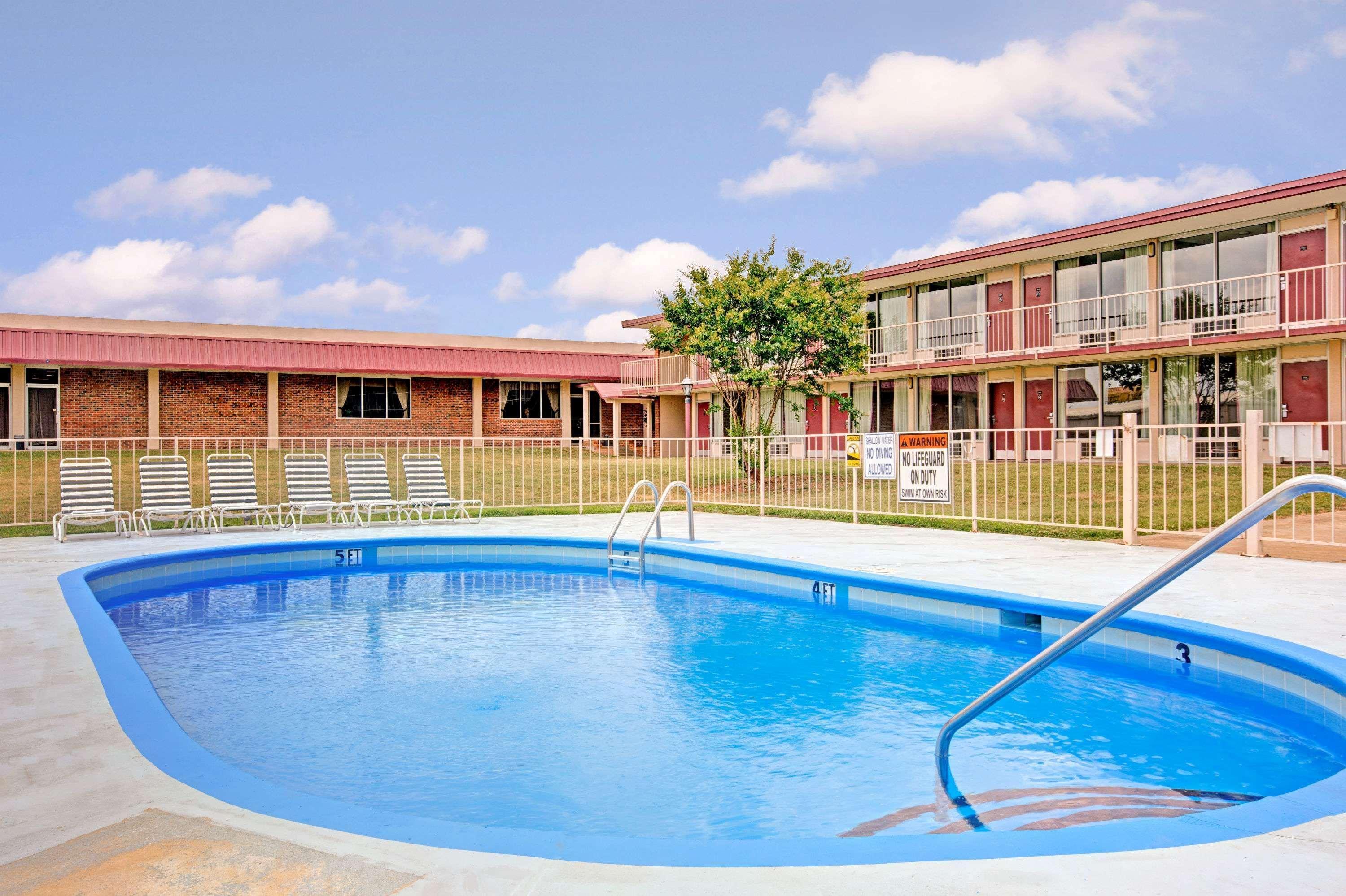 Hotel Super 8 By Wyndham